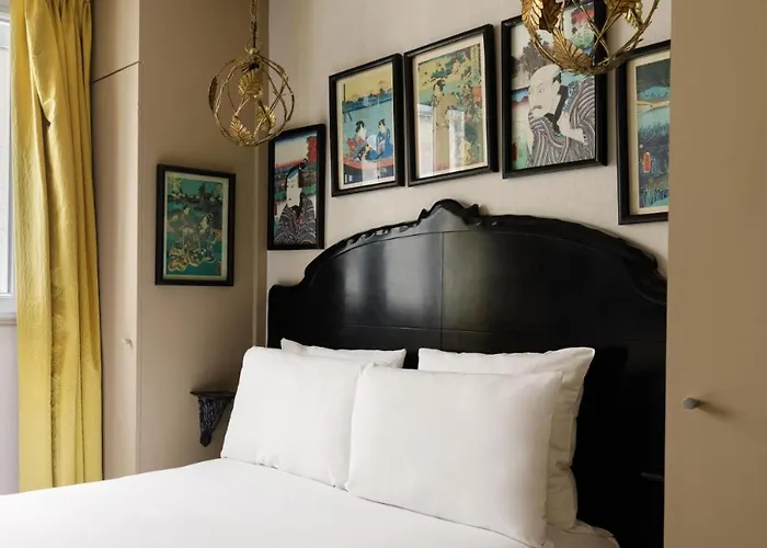 New RépubliqueHotel Parigi